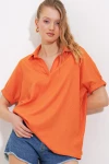 Kadın Turuncu Oversize Polo Yaka Örme Bluz 0486