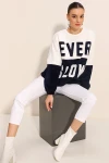 55438 Blok Renkli Peluş Sweatshirt - Lacivert